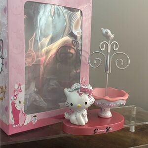 Charmmy kitty jewelry display stand